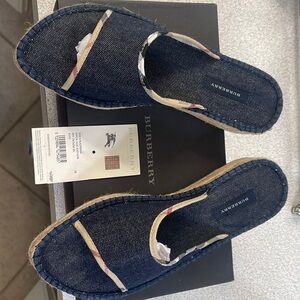 Burberry open toe espardrille